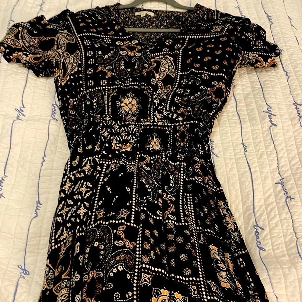 Abstract dress